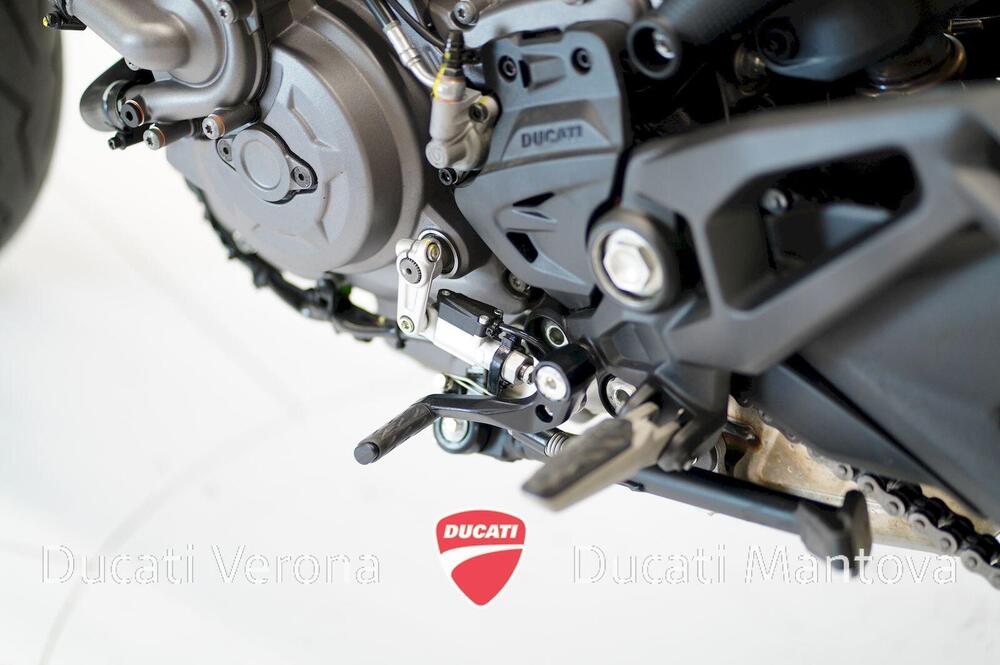 Ducati Monster 937 + (2021 - 25) (16)