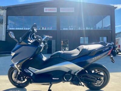 Yamaha T-Max 530 DX (2017 - 19) usata