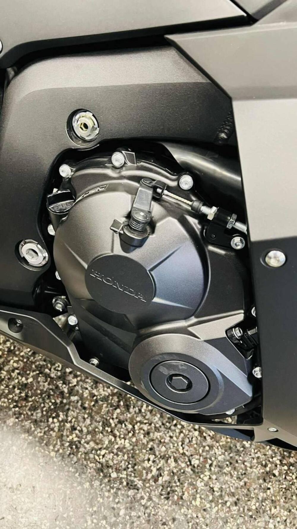 Honda CBR 600 RR (2024 - 26) (5)