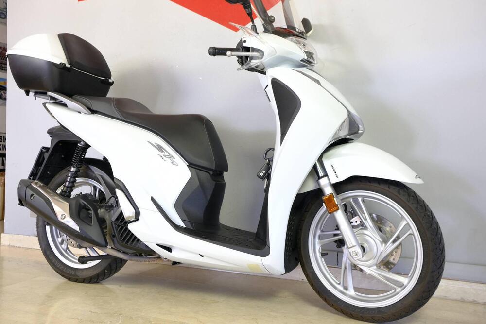 Honda SH 150 i (2017 - 19) (5)