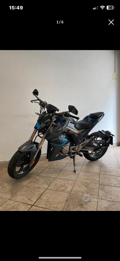 Zontes ZT125-U (2020 - 25) usata