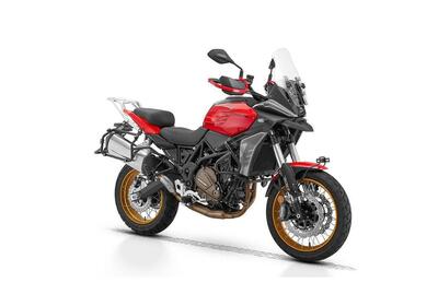 QJ Motor SRT 700 SX (2025) nuova