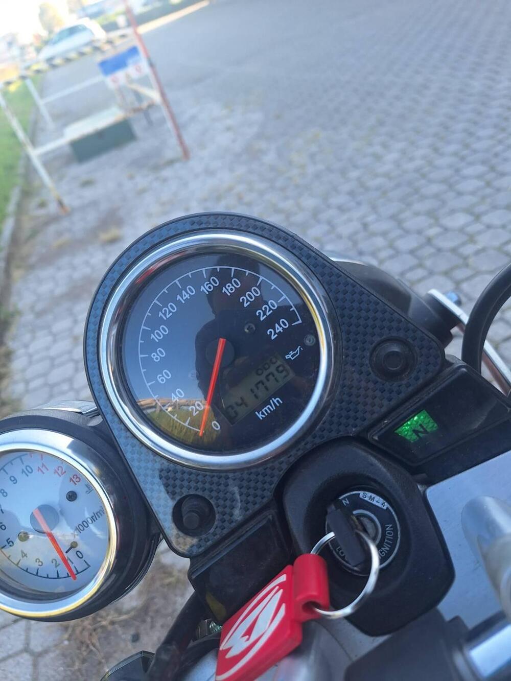 Suzuki SV 650 (1999 - 02) (5)