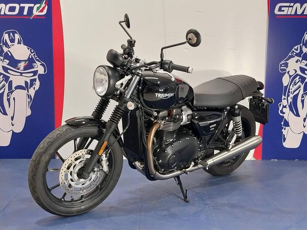 Triumph Street Twin 900 (2021 - 22) (3)