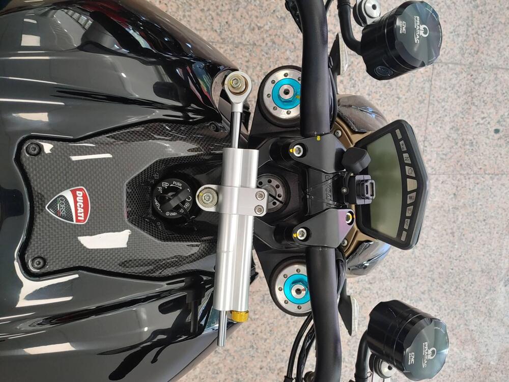 Ducati Streetfighter S (2009 - 14) (5)