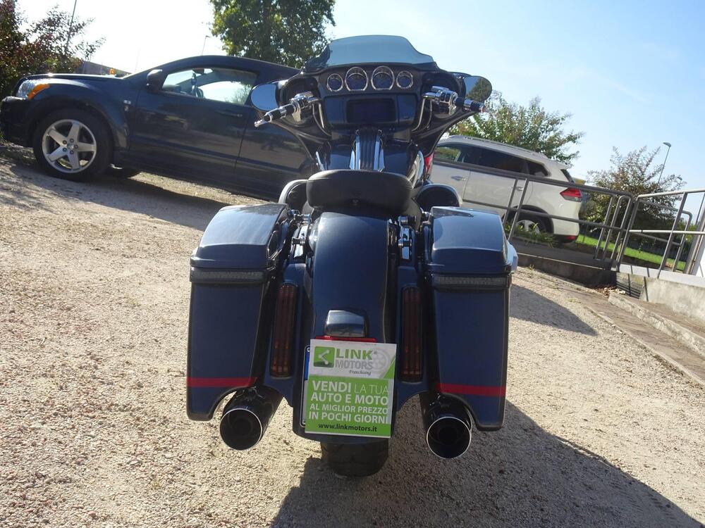 Harley-Davidson 117 Street Glide (2018 - 20) - FLHXSE (4)