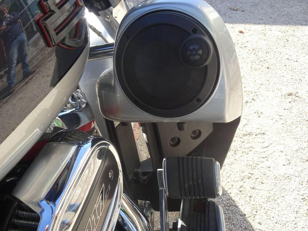 Harley-Davidson 117 Street Glide (2018 - 20) - FLHXSE (13)