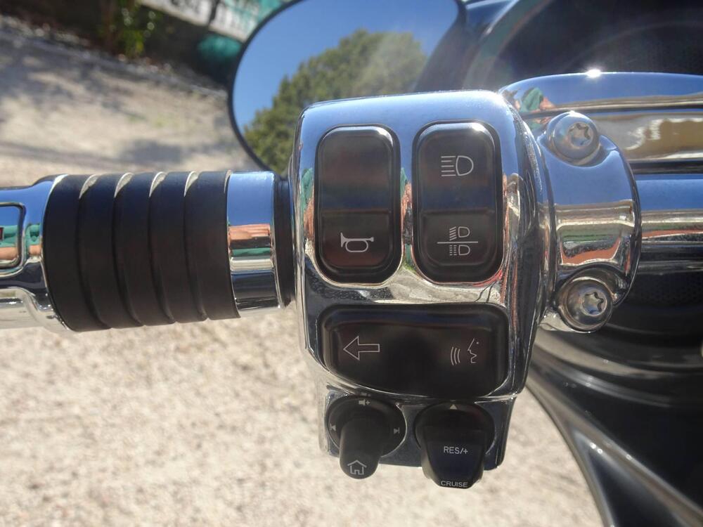 Harley-Davidson 117 Street Glide (2018 - 20) - FLHXSE (17)