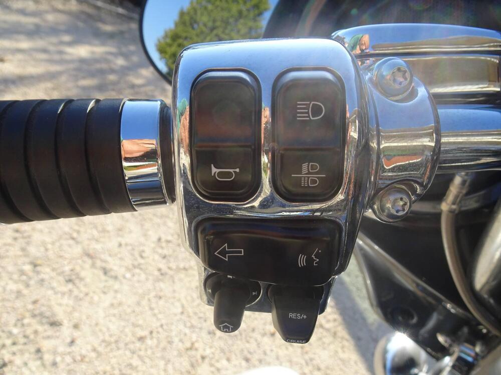 Harley-Davidson 117 Street Glide (2018 - 20) - FLHXSE (20)