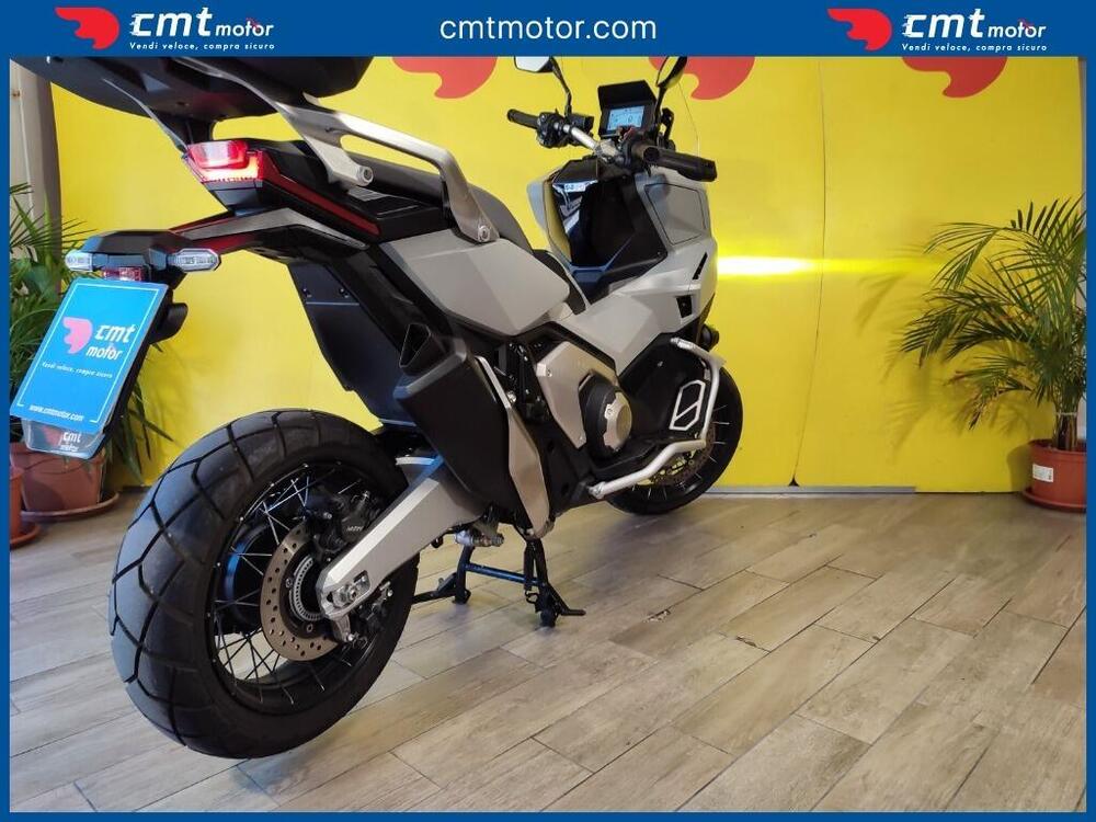 Honda X-ADV 750 DCT Travel (2021 - 24) (8)