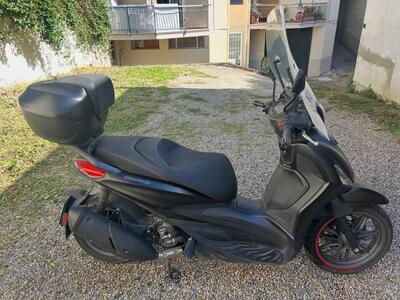 Piaggio Beverly 300 S ABS-ASR (2021 - 25) usata