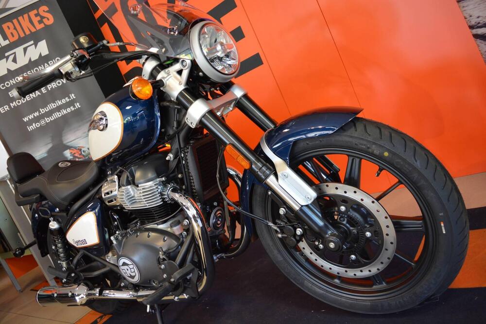 Royal Enfield Super Meteor 650 (2023 - 26) (3)