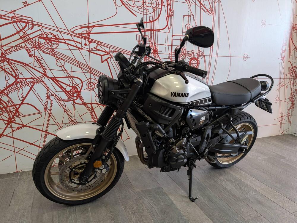 Yamaha XSR 700 XTribute (2022 - 24) (6)