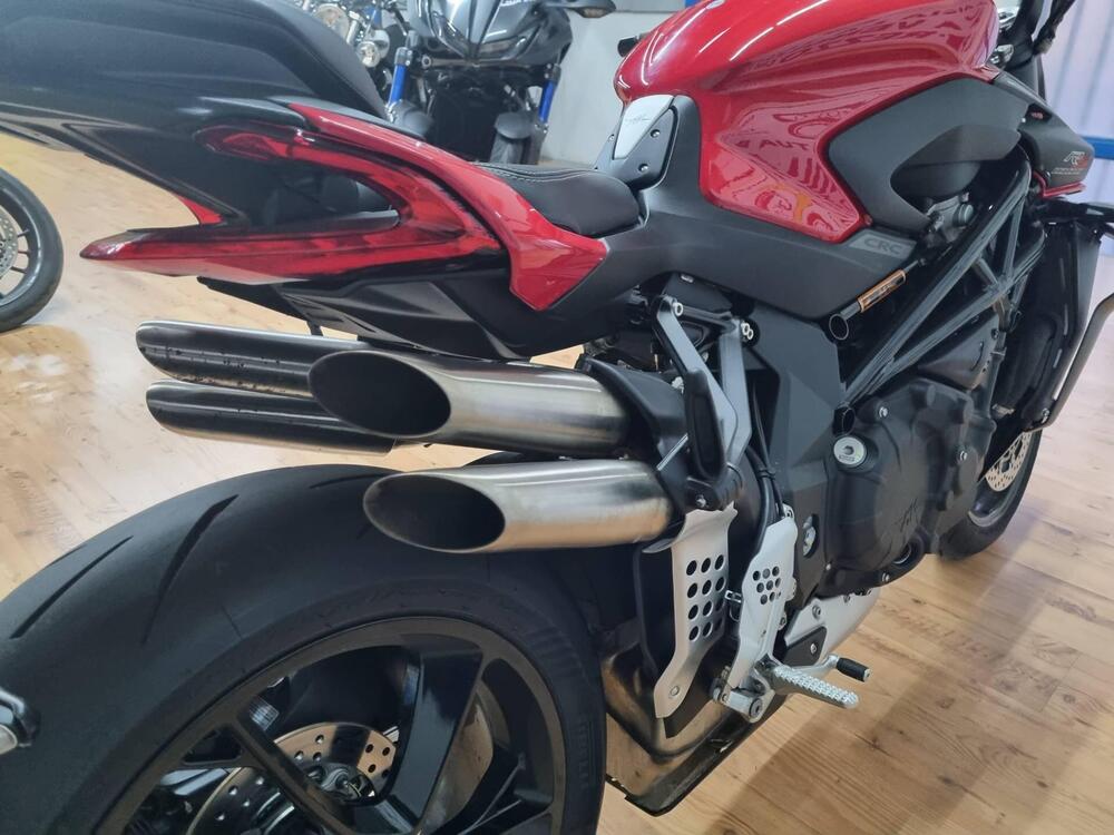 MV Agusta Brutale 1000 RS (2022 - 26) (19)