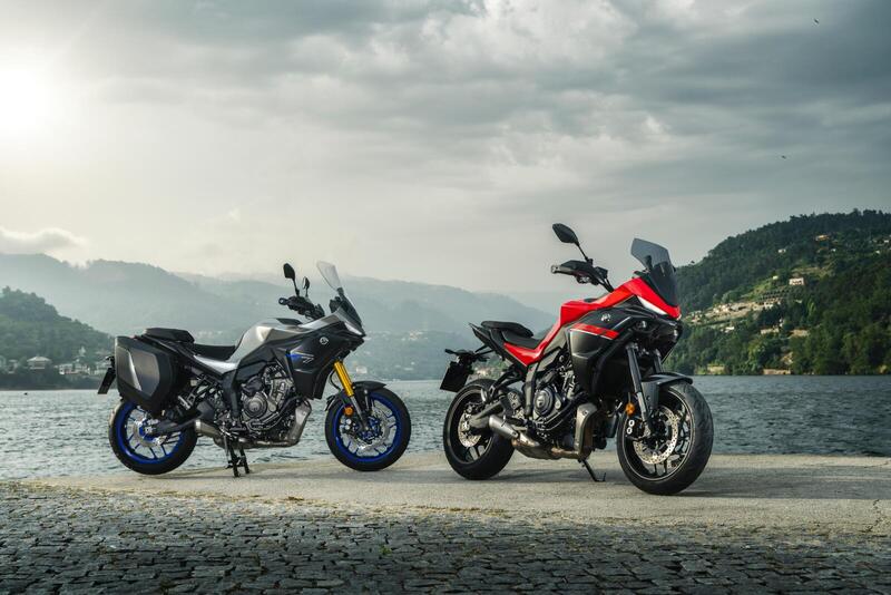 Yamaha Tracer 7 e Tracer 7 GT 2026: arriva il cambio Y-AMT sulle Sport Tourer di media cilindrata [VIDEO E GALLERY]