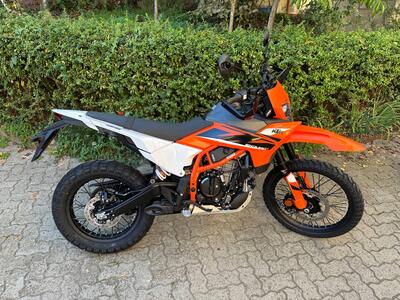 KTM 125 Enduro R (2025 - 26) nuova