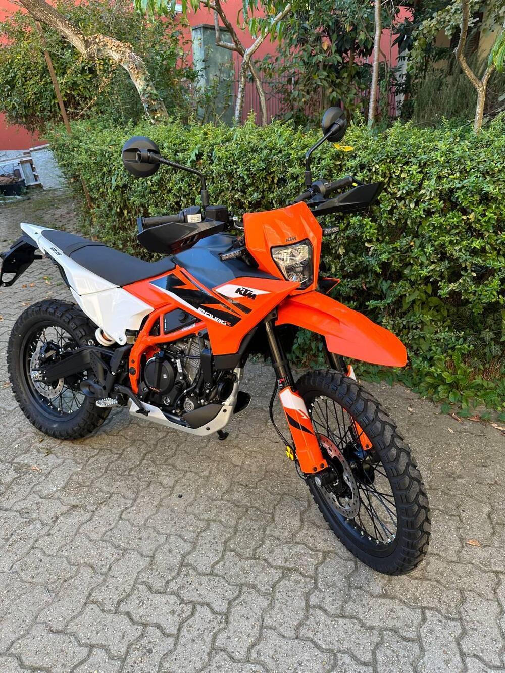 KTM 125 Enduro R (2025 - 26) (2)