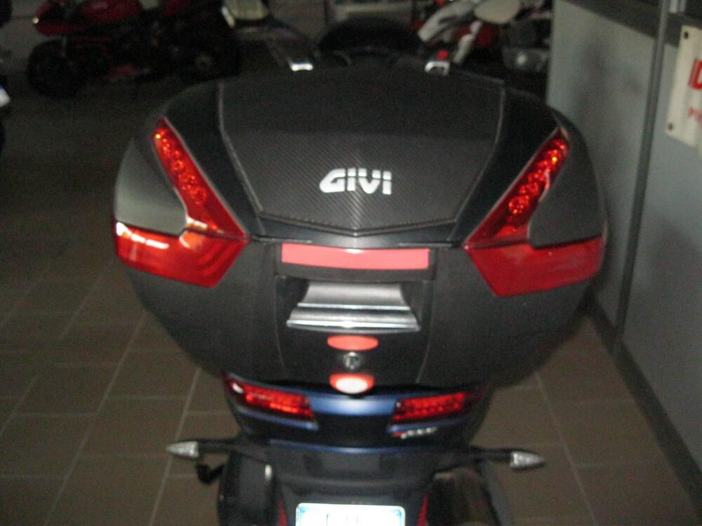 Piaggio Mp3 500 ABS Hpe Sport Advanced (2021 - 23) (8)