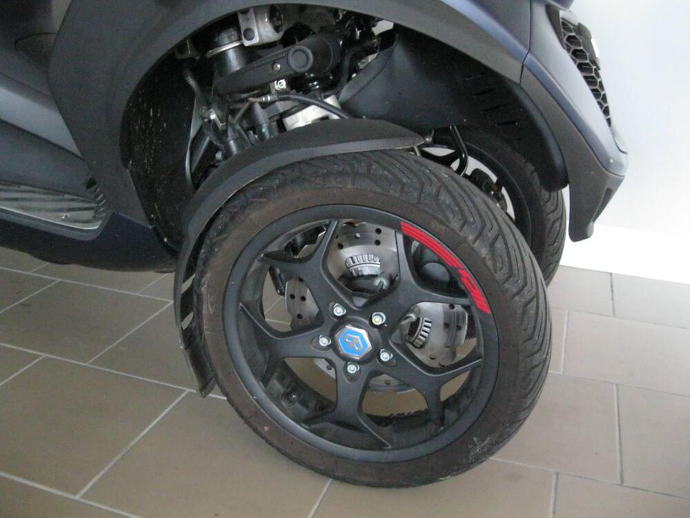Piaggio Mp3 500 ABS Hpe Sport Advanced (2021 - 23) (12)