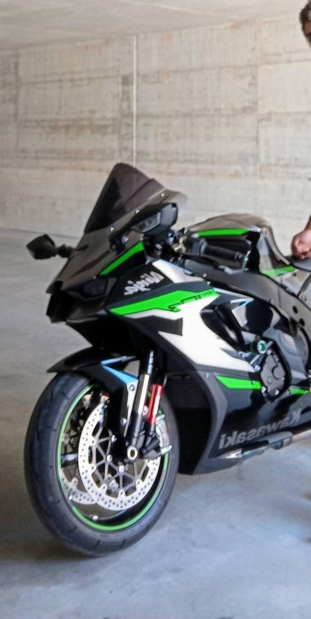 Kawasaki Ninja 1000 ZX-10R (2021 - 25) (10)