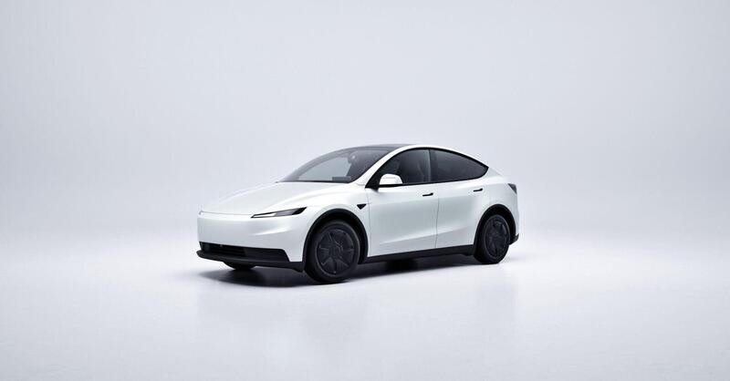 Tesla Model Y e Model 3 Standard: debuttano ufficialmente le versioni pi&ugrave; accessibili del SUV e della berlina elettrica