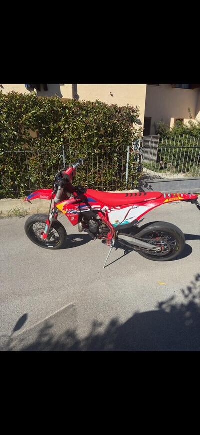GASGAS MC 125 (2022) usata