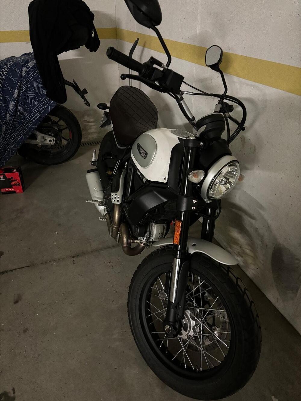 Ducati Scrambler 800 Classic (2017 - 18) (3)