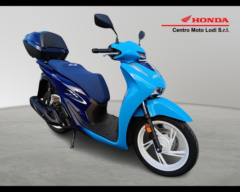 Honda SH 125 (2000 - 04) (2)