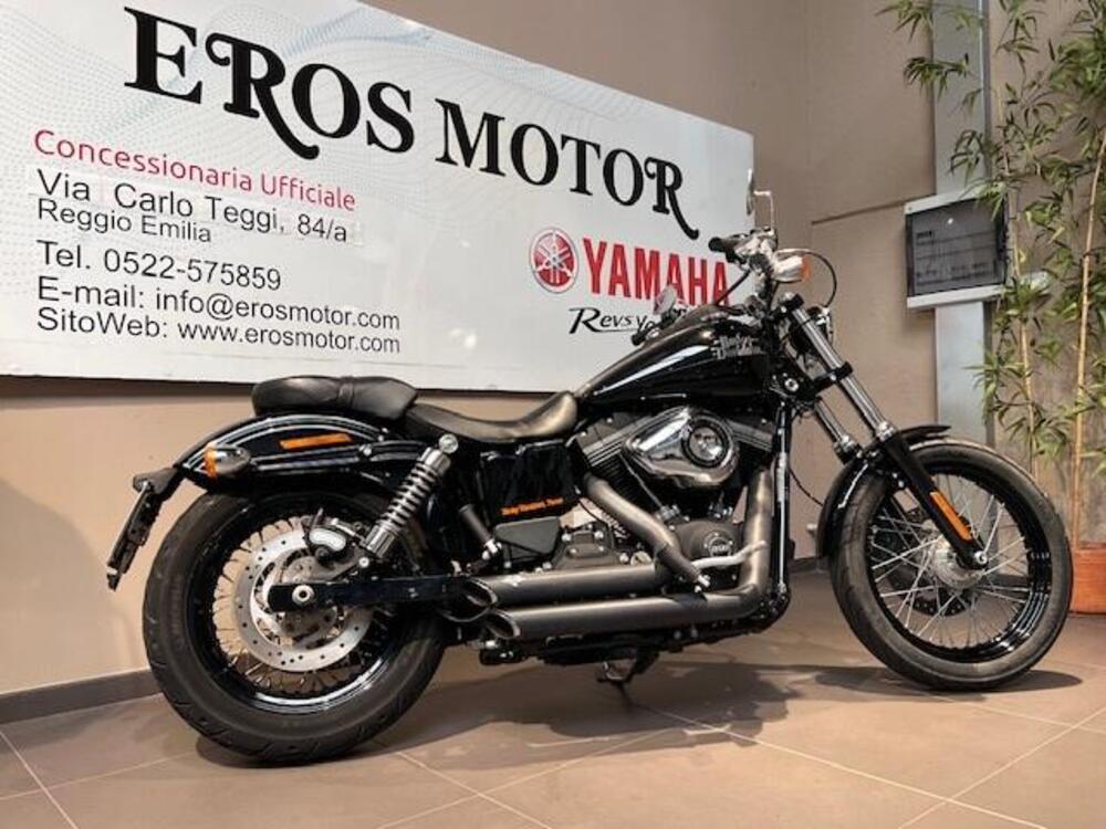 Harley-Davidson 1690 Street Bob Special (2015 - 16) - FXDB (4)