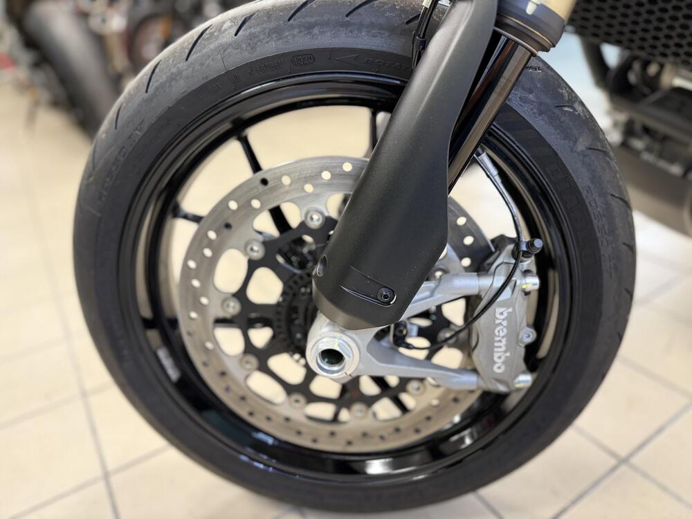 Ducati Hypermotard 698 Mono (2024 - 26) (13)