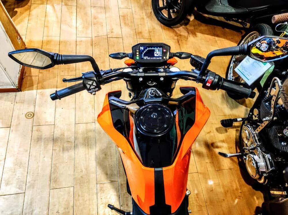 KTM 790 Duke L (2023 - 24) (13)