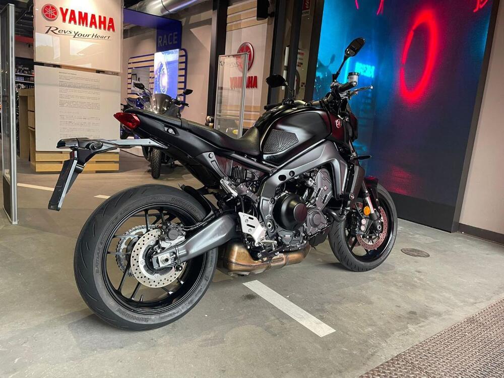 Yamaha MT-09 (2021 - 23) (3)