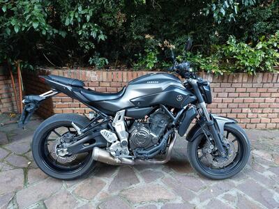 Yamaha MT-07 ABS (2014 - 16) usata