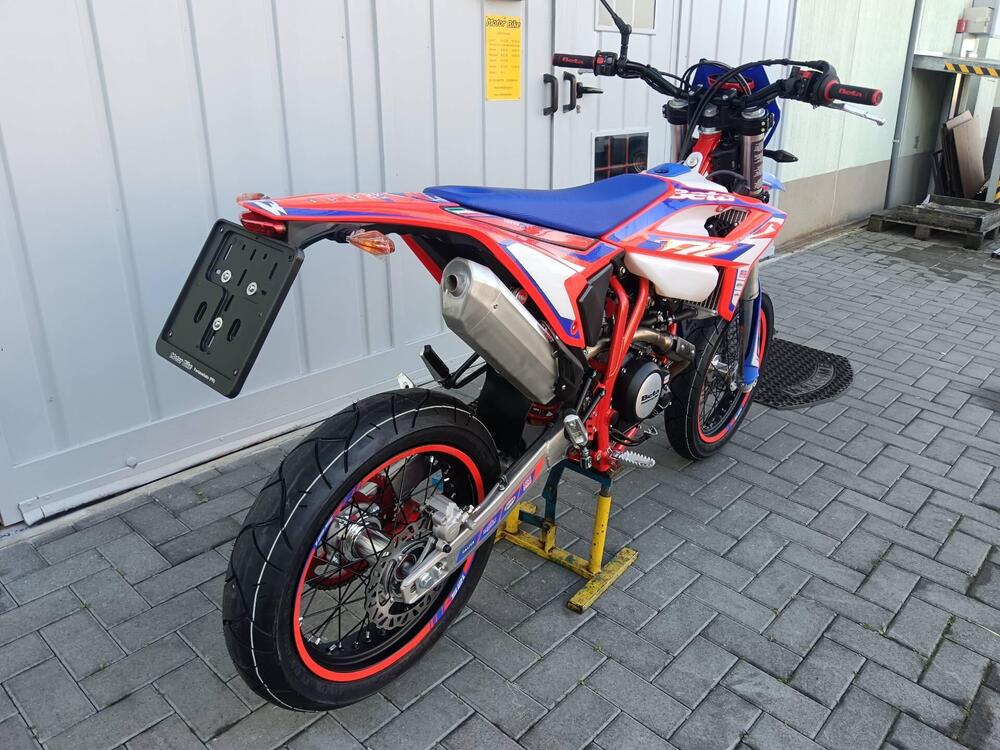 Betamotor RR 125 4T Motard R (2025 - 26) (5)