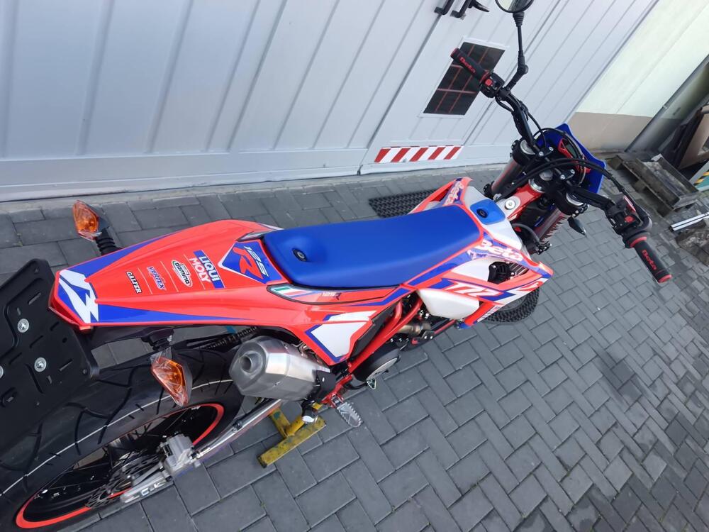 Betamotor RR 125 4T Motard R (2025 - 26) (15)