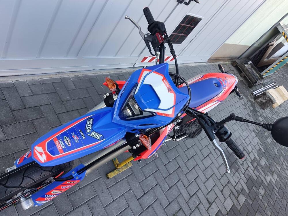 Betamotor RR 125 4T Motard R (2025 - 26) (18)