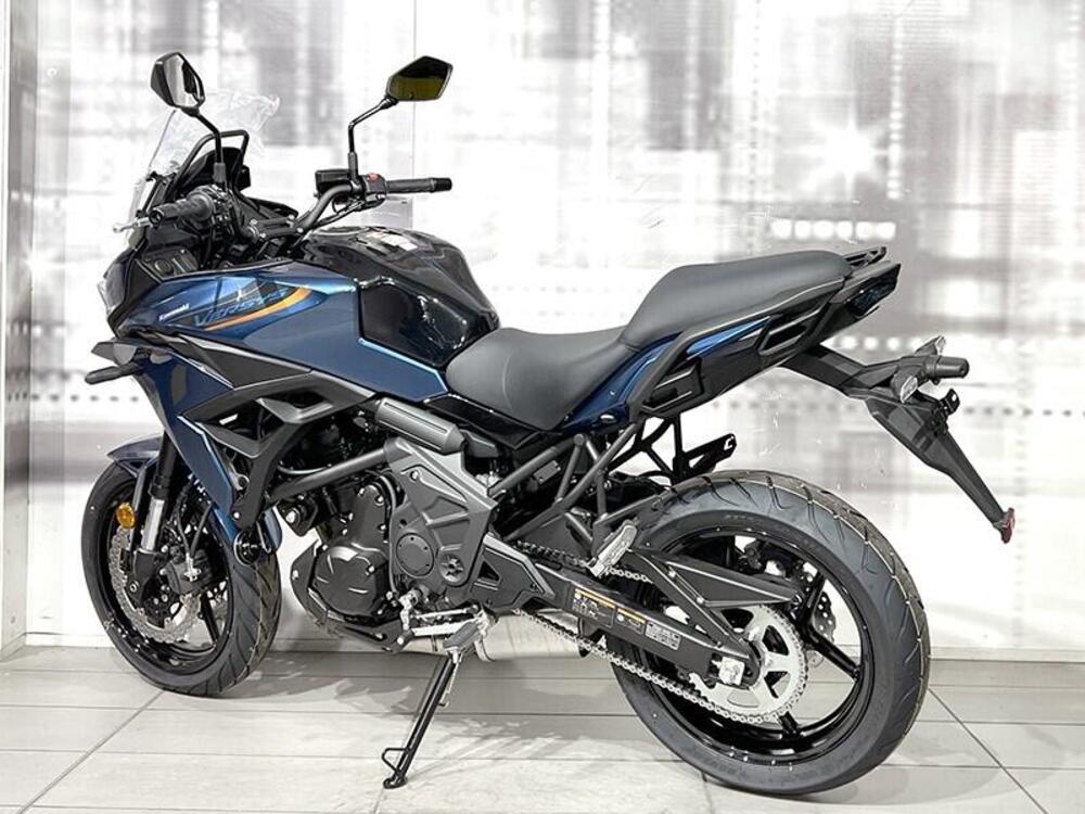 Kawasaki Versys 650 (2025 - 26) (2)