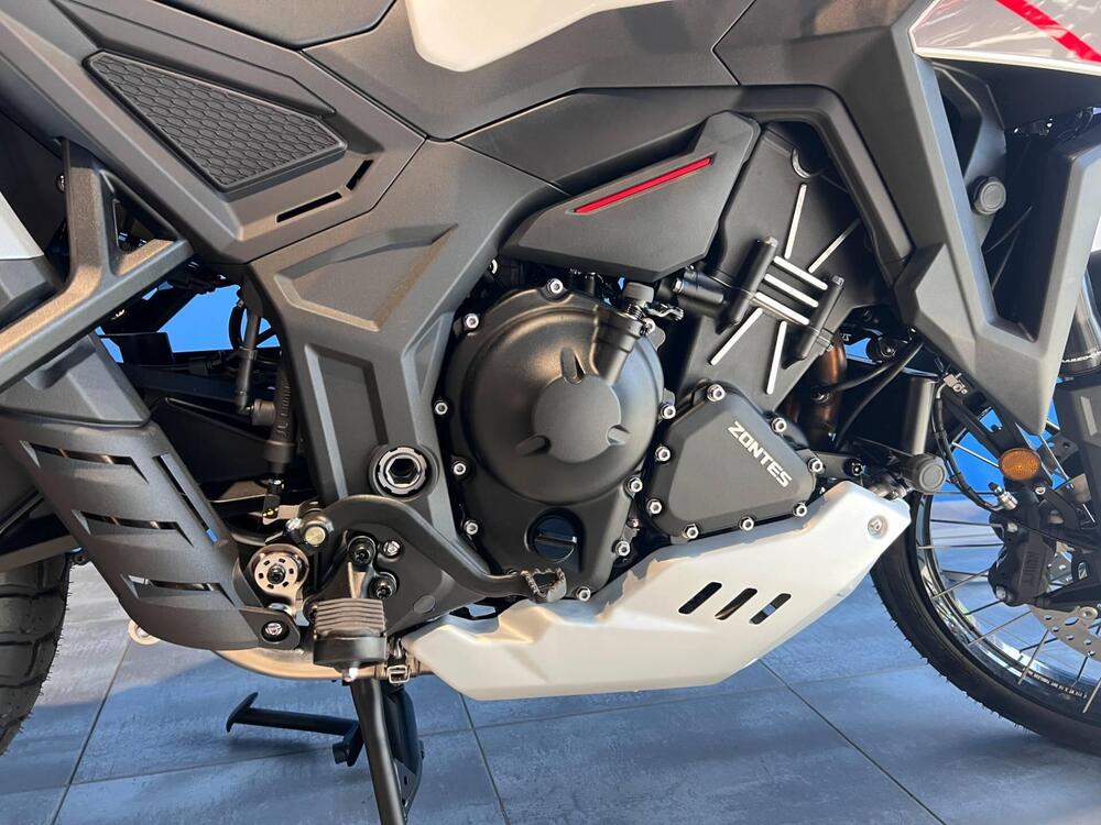 Zontes ZT703-F (2025) (13)