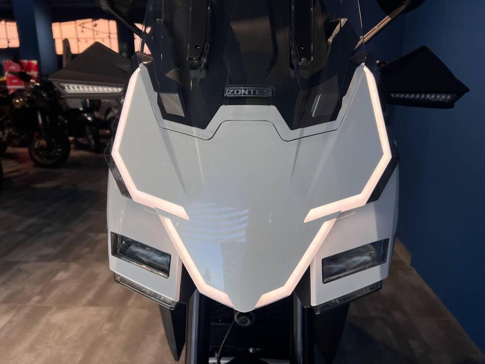 Zontes ZT703-F (2025) (4)