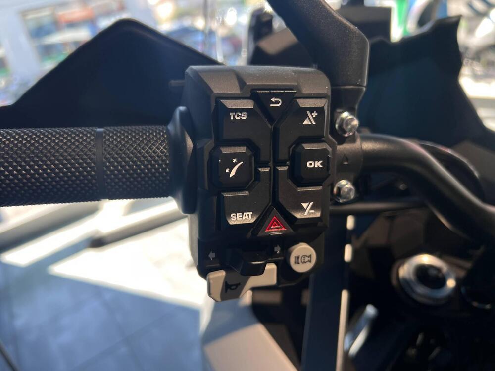 Zontes ZT703-F (2025) (8)