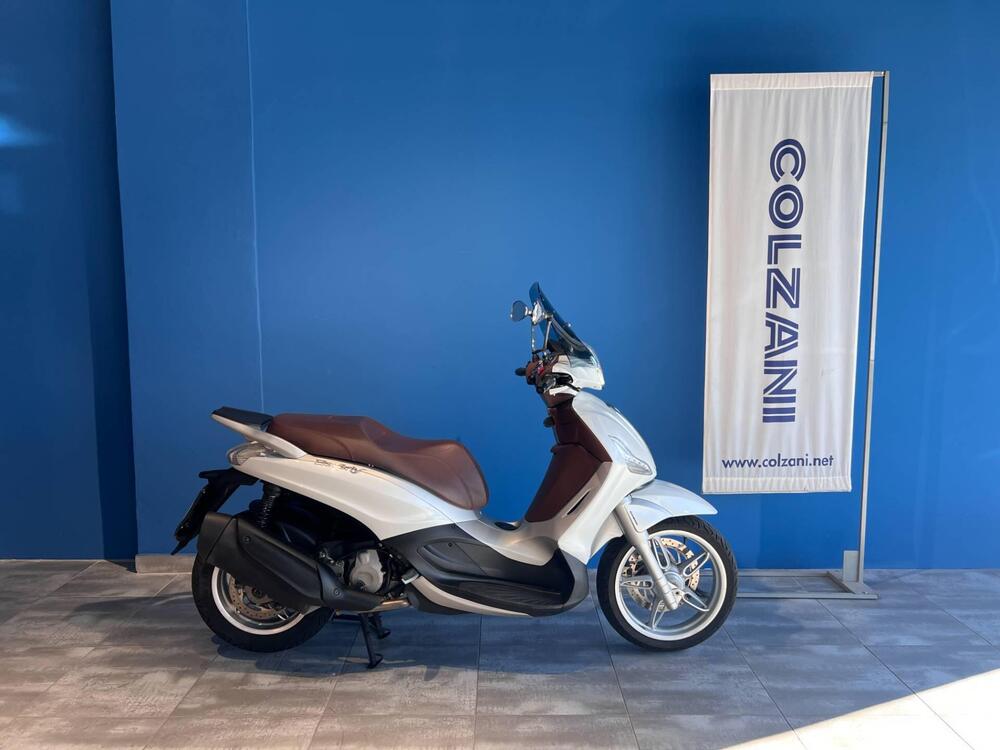 Piaggio Beverly 350 ABS (2016 - 20)