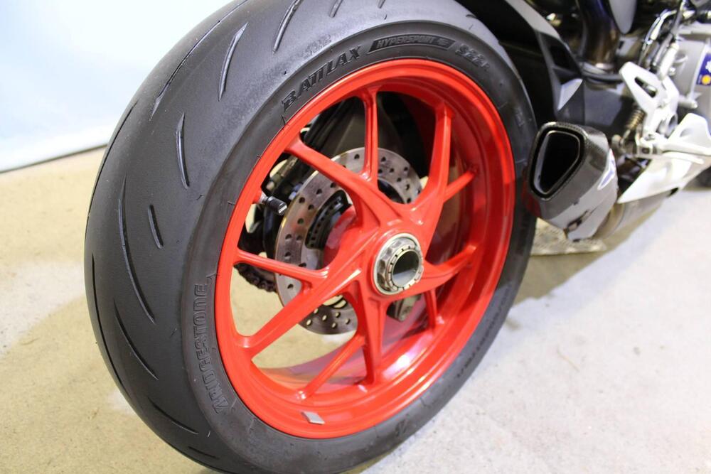 Ducati Panigale V2 (2021 - 24) (4)
