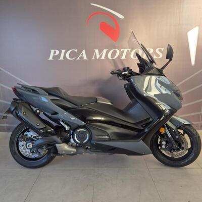 Yamaha T-Max 560 Tech Max (2020) usata