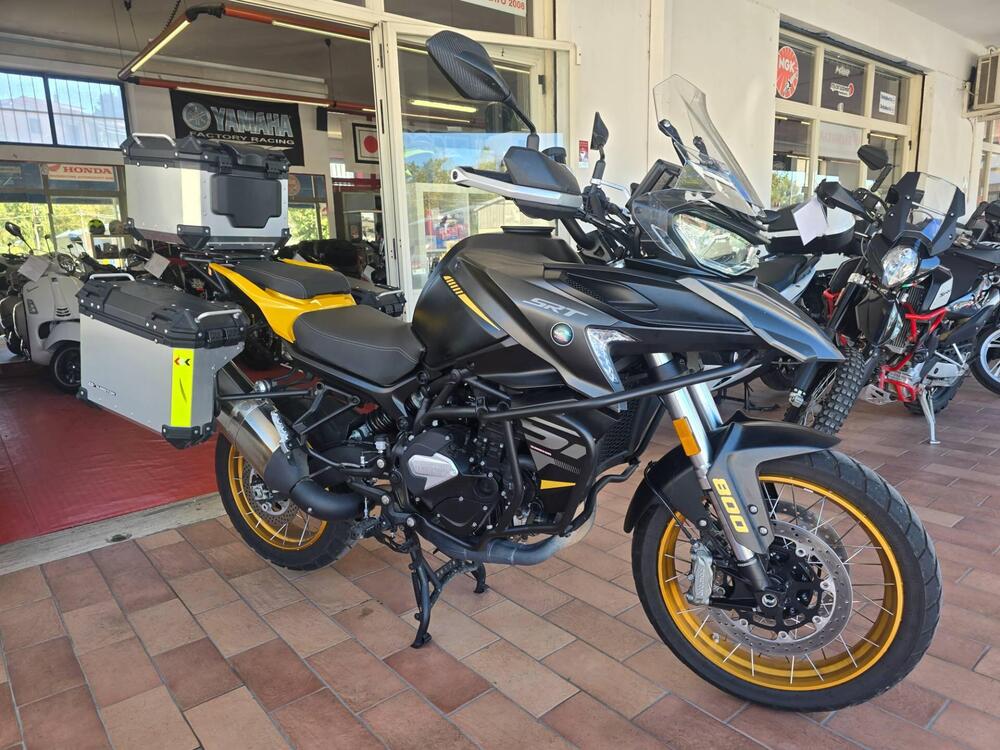 QJ Motor SRT 800 SX (2024 - 25) (3)