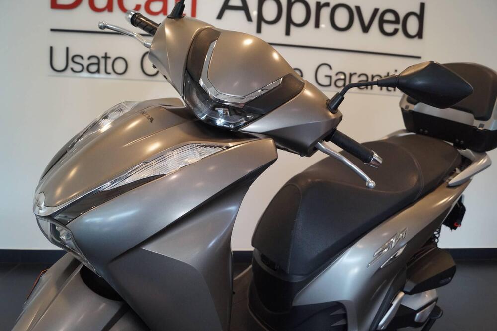 Honda SH 350 (2021 - 24) (8)