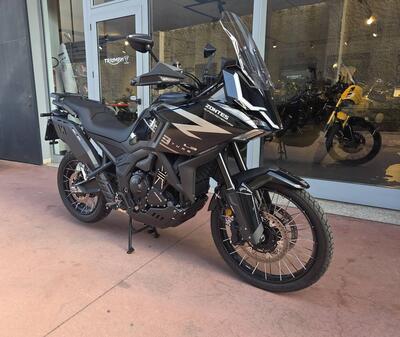 Zontes ZT703-F (2025) usata