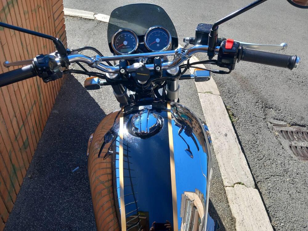 Royal Enfield Interceptor 650 Chrome (2020) (8)