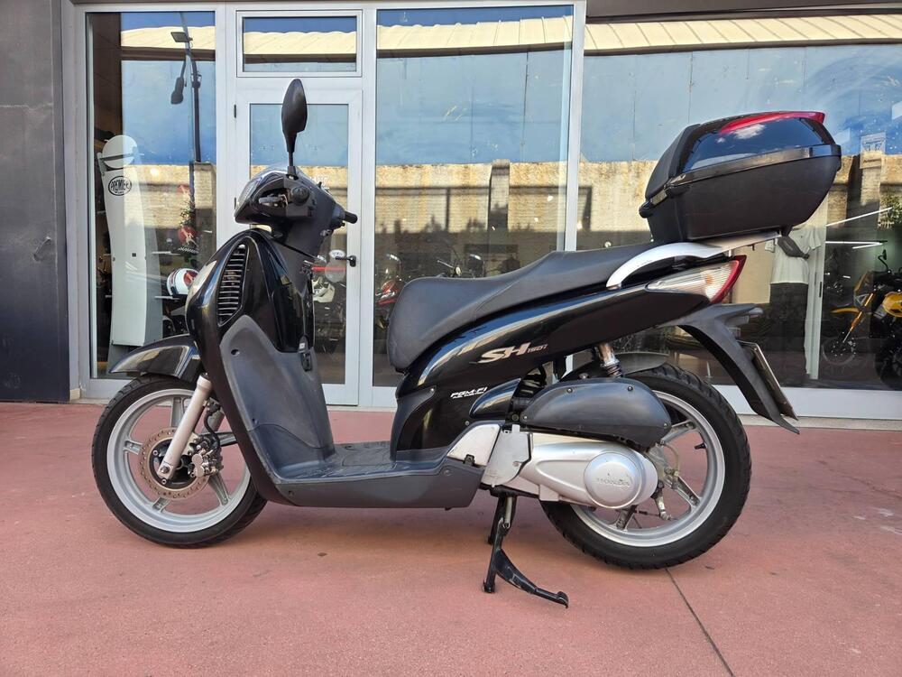 Honda SH 150 i (2005 - 08) (4)