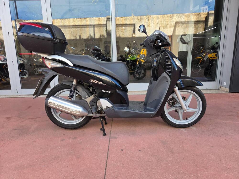 Honda SH 150 i (2005 - 08) (2)