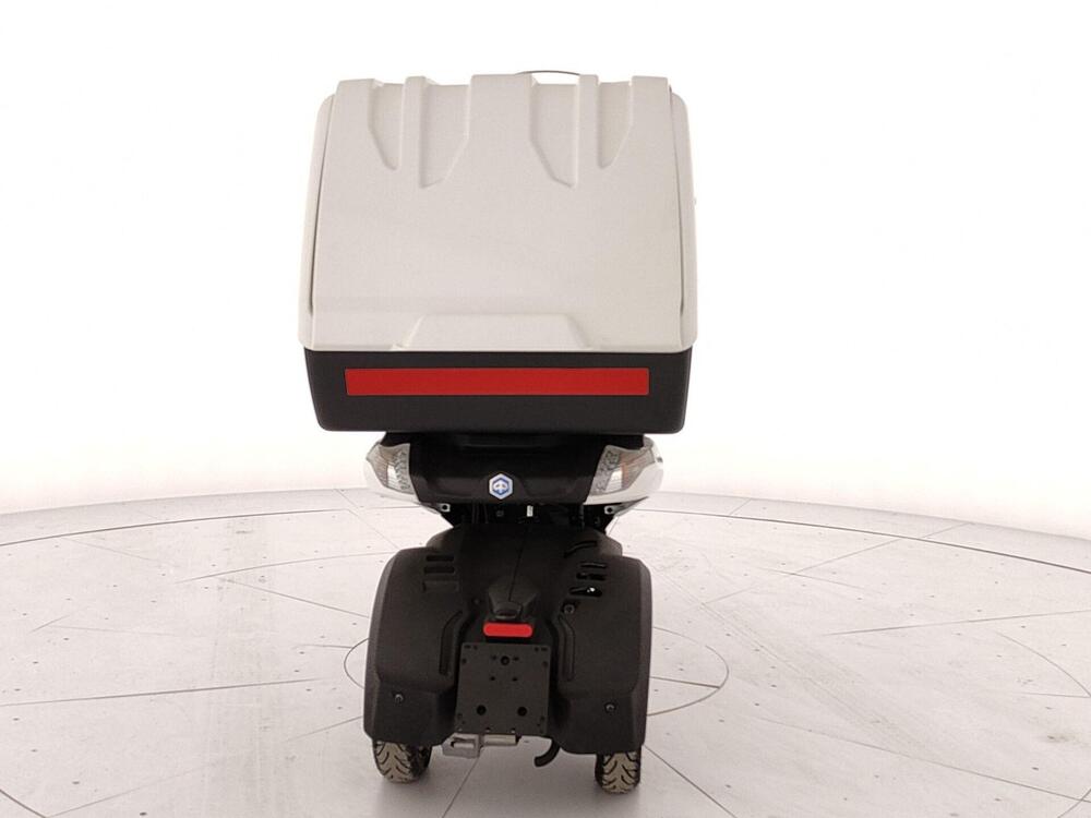 Piaggio 1 Active (2022 - 26) (4)